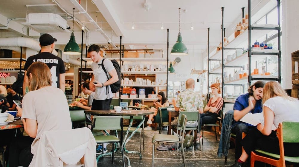 The invisible attendant